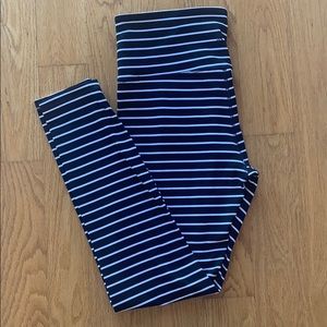 Athleta Elation Virasana Stripe Tight 7/8 Tights!